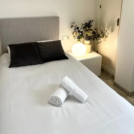 Nuevo Cathedral Deluxe Sinesedesignhomes Apartment Malaga
